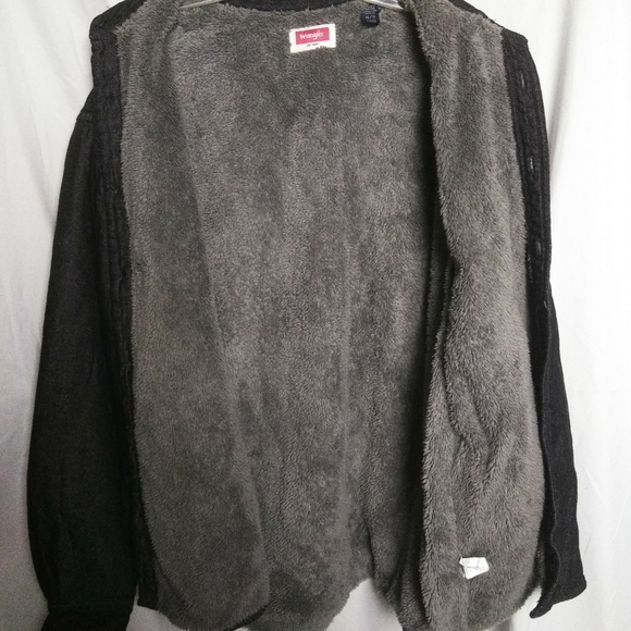 Wrangler Sherpa Lined Denim Shacket - Picture 6 of 9